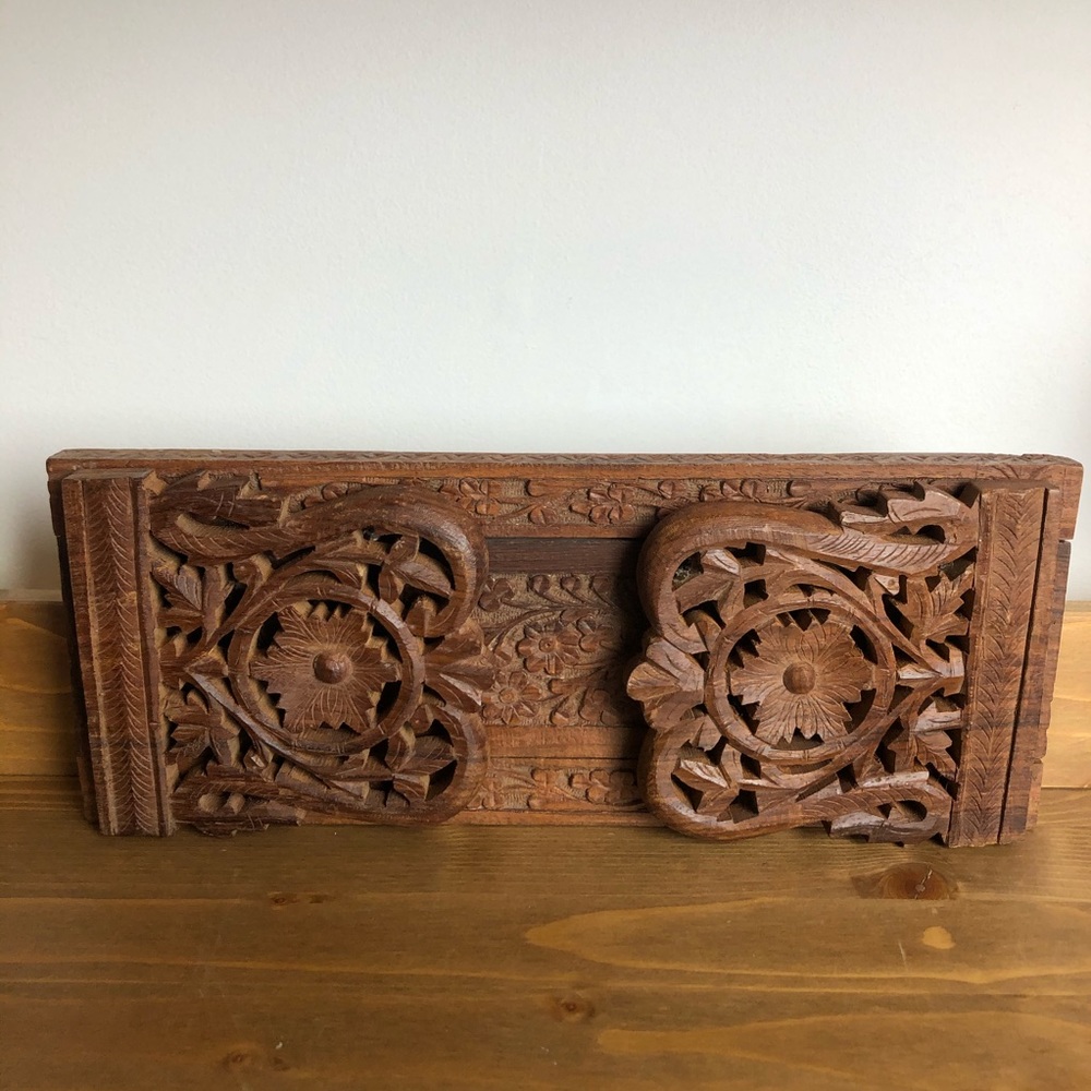 Indian Carved Wood Adjustable Bookshelf Stand